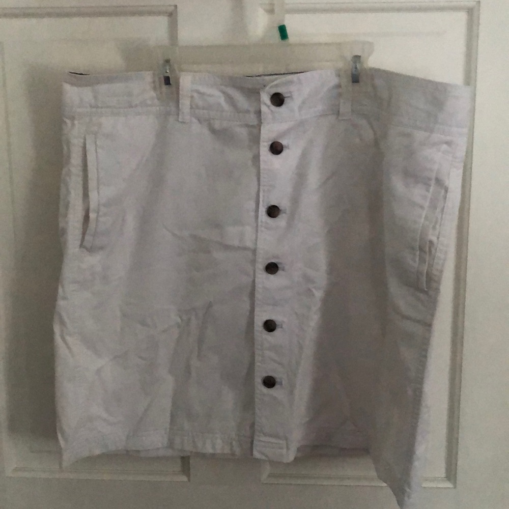 Tommy Hilfiger white skirt